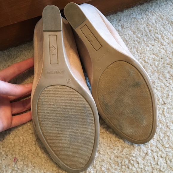 Fioni Champagne Bliss Peep Toe Wedge - Picture 3 of 6